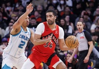 Em trai nhà vô địch NBA bị treo giò vĩnh viễn vì bán độ tại Giải bóng rổ nhà nghề Mỹ