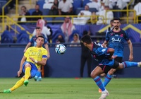 Ronaldo lập hat-trick cho Al Nassr, tiến gần đến kỷ lục mới