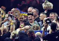 Chính thức: Usyk dẫn đầu bảng xếp hạng đặc biệt của The Ring sau khi hạ Tyson Fury