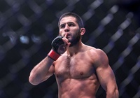 HLV Javier Mendez: Islam Makhachev có thể "làm bất cứ điều gì" trước Dustin Poirier