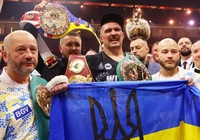 Nóng: Oleksandr Usyk bỏ chức vô địch tuyệt đối, lấy đai "tặng Joshua và Dubois"