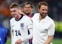 Chỉ cần 10 phút ở bán kết EURO 2024, Cole Palmer đã vượt qua Bellingham và Foden như thế nào? 