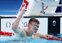 Cơn sốt từ Léon Marchand ở Olympic 2024: Phe vé “hốt bạc” với gần 30 triệu đồng/vé xem bơi