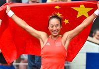 Chung kết đơn nữ tennis Olympic 2024: Zheng Qinwen làm nên lịch sử cho quần vợt Trung Quốc