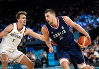 Nikola Jokic có triple-double, Serbia giành huy chương đồng đầu tiên với bóng rổ Olympic