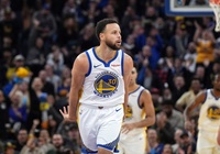 Stephen Curry nói về quyết định gia hạn với Warriors: “Tôi không ở đây để dưỡng già"