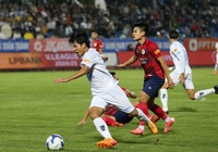 “Cơn mưa” thẻ ở thất bại đậm nhất của ĐKVĐ Nam Định tại V.League