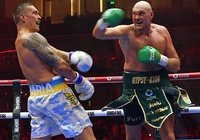 Tyson Fury chọn "Mike Tyson mới" làm bạn tập để chuẩn bị tái đấu Usyk