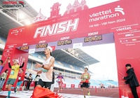 Hoàng Nguyên Thanh hẹn tái đấu Nguyễn Văn Lai sau "cuộc đua 1 giây kịch tính" ở Viettel Marathon 2024 chặng Việt Nam