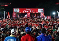 9.000 VĐV khuấy động màn đêm huyền diệu ở Viettel Marathon 2024 chặng Angkor Wat