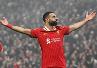 Salah đạt cột mốc lịch sử 100 bàn thắng khi Liverpool ngược dòng