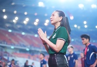 Madam Pang viết tâm thư xin lỗi NHM sau khi Thái Lan bị biến thành cựu vương
