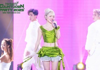 "Vợ quốc dân" Phương Ly xinh đẹp rạng rỡ tại Herbalife Countdown Party 2025