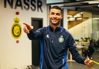 Cristiano Ronaldo vẫn kiếm hơn nửa triệu euro mỗi ngày ở tuổi 40