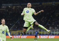Raphinha cân bằng kỷ lục ghi bàn của Ronaldo tại Champions League