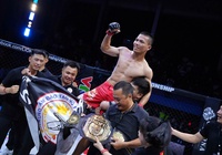 LION Championship 22: Phạm Công Minh lật ngược thế cờ hạ gục Zakhar Dmitrychenka đầy cảm xúc