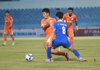 Đua trụ hạng V.League: Kịch tính đến không ngờ