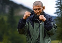 Khamzat Chimaev lên núi luyện công cho trận tranh đai ở UFC 319