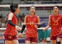 Kiều Trinh, Bích Thuỷ toả sáng trong ngày tuyển bóng chuyền nữ Việt Nam ra quân AVC Nations Cup