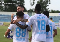 CLB Nam Định bảo vệ thành công ngôi vô địch V.League sớm 1 vòng đấu