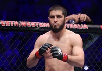 "Islam Makhachev được đề nghị bỏ đai để Ilia Topuria vô địch hạng nhẹ"