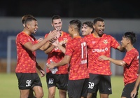 Bàn thắng cực dị của cựu tuyển thủ QG vào lưới HAGL, Ninh Bình hai lần vô địch trong 1 tháng