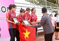 Chuyện về tấm HCĐ chạy tiếp sức chưa từng có của điền kinh Việt tại Đại hội Sinh viên Đông Nam Á