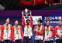 Cầu lông Trung Quốc gồm thâu Sudirman Cup, Uber Cup và Thomas Cup