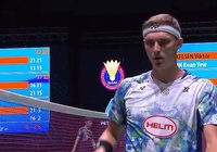 Cầu lông Malaysian Open 2024: Số 1 thế giới Axelsen thoát hiểm, Ginting thua cay đắng