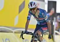Valentin Paret-Peintre thắng chặng 16 cuộc đua xe đạp Tour de France 2025 trên đỉnh Mont Ventoux