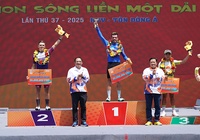 Nick Kergozou lập kỷ lục thắng chặng ngay ngày cuối Cuộc đua xe đạp tranh Cúp Truyền hình TP.HCM 2025