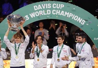 Vô địch Davis Cup 2023: "Thần đồng" tennis Ý Jannik Sinner tạo các cột mốc lịch sử trong tuần