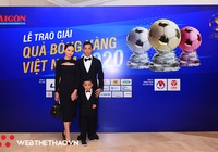 Gia đình Văn Quyết hội tụ ở Gala Quả bóng Vàng 2020