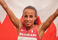 Á quân Olympic Tokyo phá kỷ lục thế giới chạy 10km nữ
