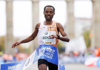 Chờ kỷ lục thế giới của Kenenisa Bekele ở Berlin Marathon 2021