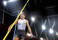 “Hoàng tử nhảy sào Thụy Điển” suýt phá kỷ lục thế giới, quán quân SEA Games đứng bục ấn tượng