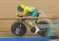 Nữ VĐV xe đạp xứ chuột túi giành HCV đầu tiên của Paralympic Tokyo