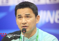 HLV Kiatisuk: Thua ba bàn, hàng thủ phải tập luyện nhiều hơn