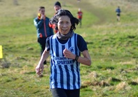 “Bà cụ sung” 70 tuổi lập kỷ lục chạy marathon 3 giờ 25 phút