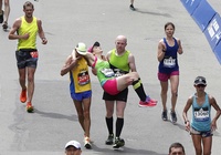 VĐV marathon càng trẻ, chạy nhanh càng có nguy cơ cao bị sốc nhiệt