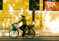 Quan điểm “siêu tranh cãi”: Đạp xe là thảm họa kinh tế đất nước