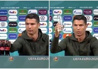 Hành động Cristiano Ronaldo đẩy chai Coca qua lăng kính của chuyên gia Marketing