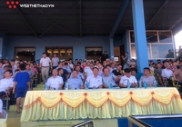 Đón tiếp HAGL, bầu Đệ mở cửa tự do khán đài VIP