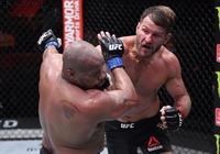 Bật mí tiền thưởng võ sĩ tại UFC 252