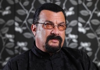 Steven Seagal truyền tuyệt chiêu bí truyền cho cựu vô địch UFC Daniel Cormier