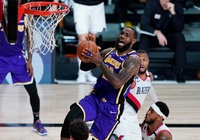 Lakers lên đồ tưởng nhớ Kobe trong ngày đối đầu với Blazers