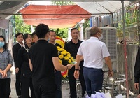 HLV Park Hang Seo đến chia buồn với gia đình Vũ Văn Thanh