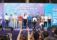 Ho Chi Minh City Night Run Eximbank 2024 khai mạc tưng bừng trước ngày đua