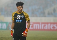 "Không tiền cạp đất mà ăn" là có thật ở V-League 2019