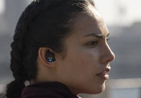Hãng Under Armour kết hợp với JBL và Samsung cho ra tai nghe không dây
